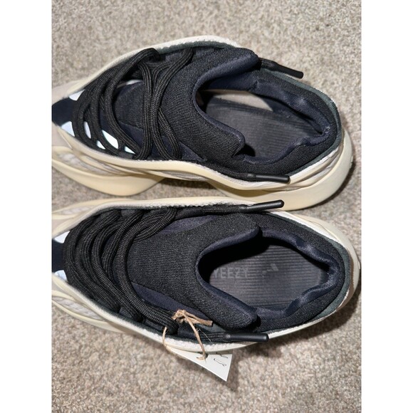 Yeezy 700 V3 “Azael” 6 - Picture 5 of 6